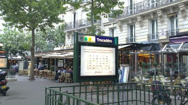 The Charming Trocadero Eiffel Tower Bed & Breakfast Paris Exterior foto
